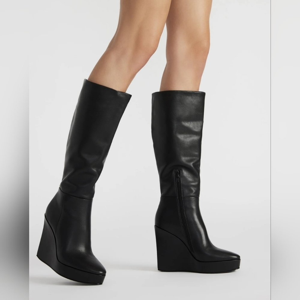 Steve Madden Black Leather Wedge Boots